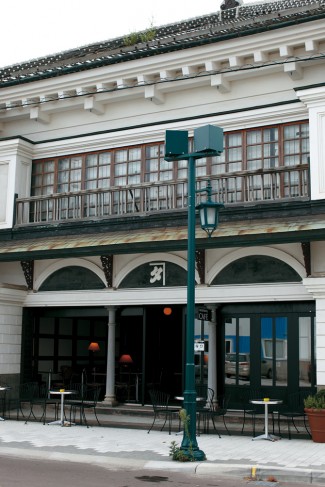 レトロな雰囲気がステキ 函館の 蔵カフェ 古建築カフェ 5選 じゃらんニュース