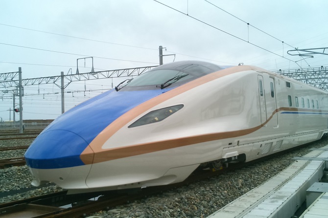 北陸新幹線に乗って 美食の宝庫 富山へ 寒ブリで有名な氷見を大特集 じゃらんニュース