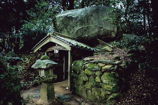 石上神社