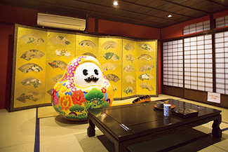 八百萬本舗4