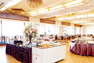 ホテル明山荘 広い会場