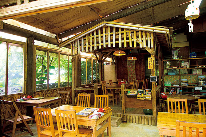 笑味の店 店内