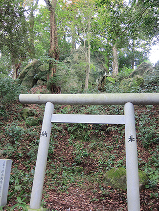 粟ヶ岳山頂 阿波々神社