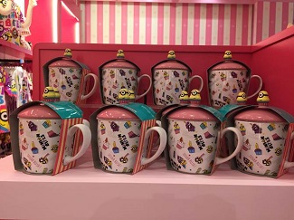ミニオン パークがついにオープン 絶対手に入れたい可愛すぎるグッズ 土産 Usj じゃらんニュース