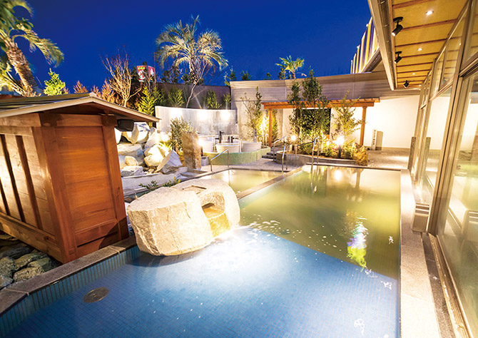 露天風呂「流れの湯」