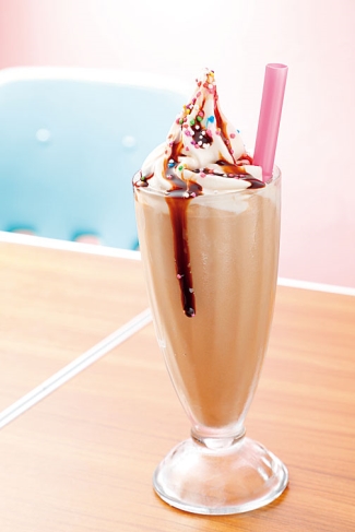 BURGER & MILKSHAKE CRANE