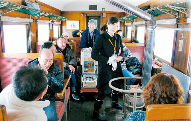 津軽鉄道 ストーブ列車