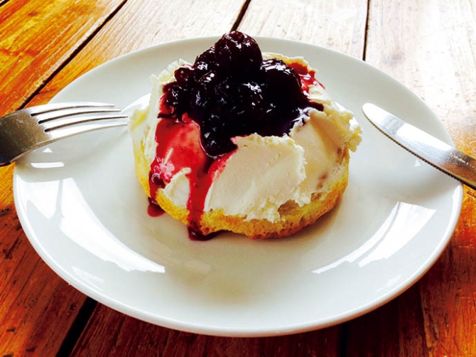 志賀高原クランペットカフェ