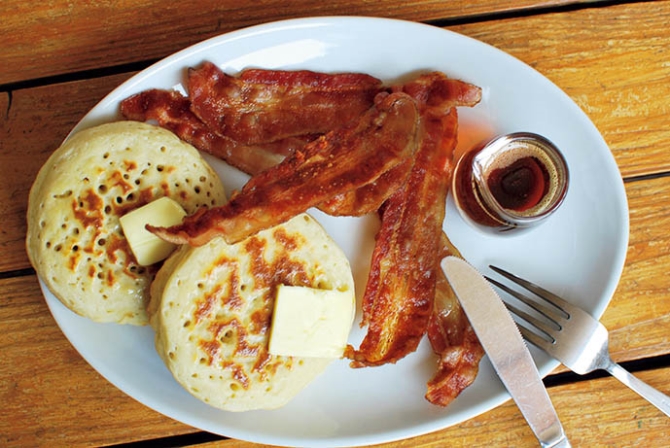 志賀高原クランペットカフェ