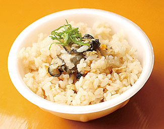 カキご飯 200円