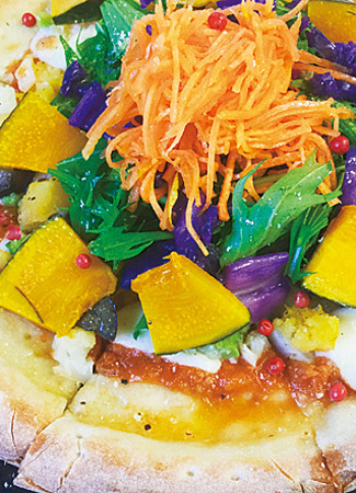 川のほとりのコーヒースタンド Cawa Caffe’