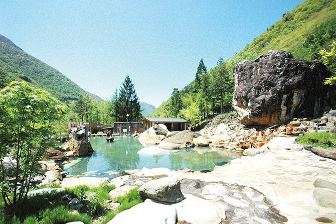 真夏でも涼しい奥飛騨温泉郷へ 湯めぐりデートで混浴や絶景を満喫 岐阜 じゃらんニュース