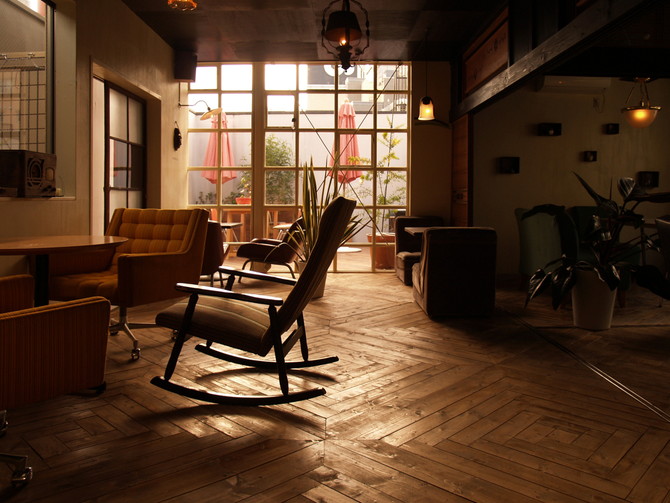 ANALOG CAFE / LOUNGE TOKYO