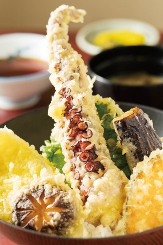 料亭助六・お食事処ぶんご