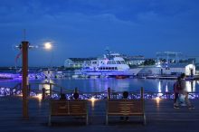 横浜・八景島シーパラダイスで過ごす夏の夜。カップルに最高な激甘デートスポットだった