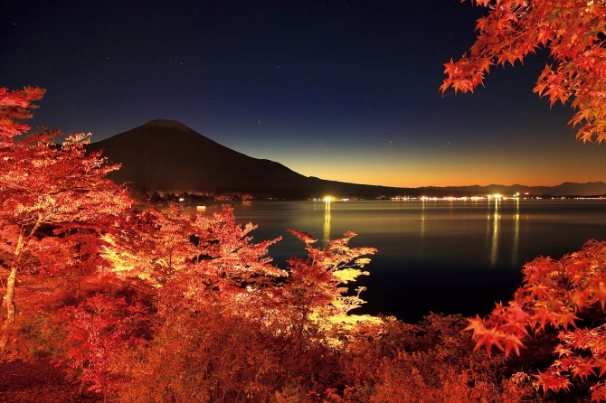 山中湖夕焼けの渚・紅葉まつり