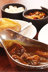 欧風カレー　ガヴィアル