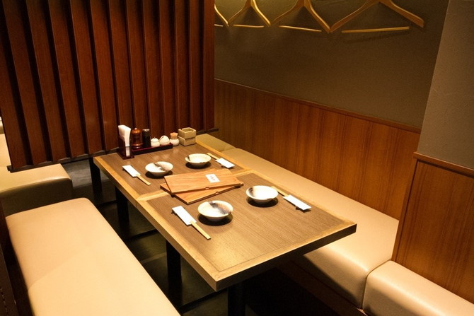 新橋 焼き鳥の名店8選 本当においしい焼鳥食べるならココ じゃらんニュース