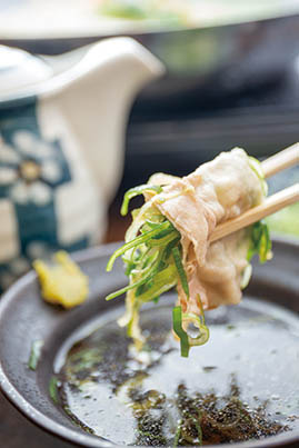 薩摩六白亭 上通店