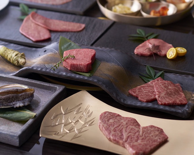 炭火焼肉KOMA GINZA