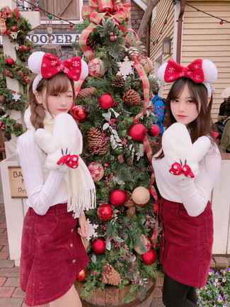 双子コーデで ディズニー クリスマス18 のフォトジェニックツアーしてきた Tdr じゃらんニュース