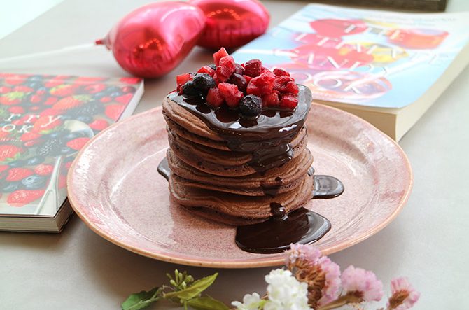 チョコたっぷり バレンタイン限定のパンケーキが モケスハワイ に登場 中目黒 じゃらんニュース