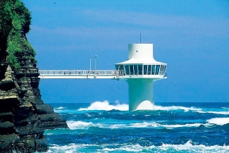 かつうら海中公園 海中展望塔