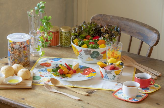 4 26発売 ディズニーに北欧風デザインのグッズ登場 東京ディズニーリゾート R じゃらんニュース