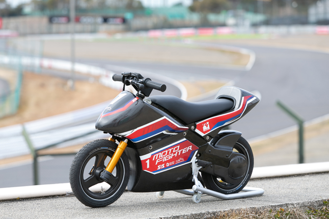 鈴鹿サーキットモトファイター