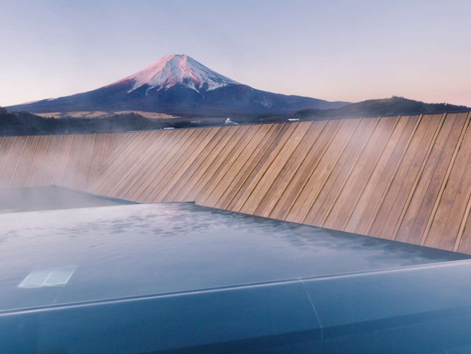 富士山温泉 ホテル鐘山苑