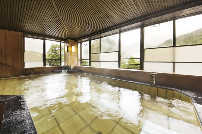 湯の山温泉 ホテル湯の本