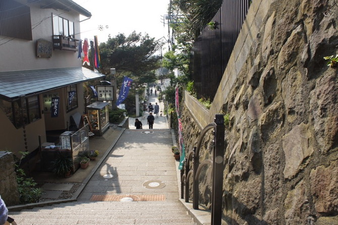 Cafe Madu 江の島店