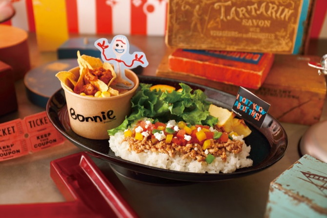 トイ ストーリー4 カフェがオープン フォトジェニックなフードや限定グッズも じゃらんニュース