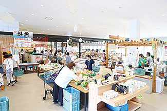鳥羽マルシェ 地産ブッフェレストラン