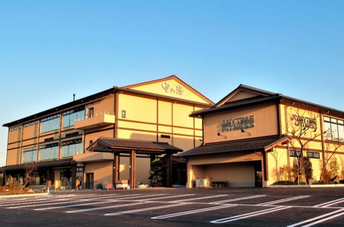 旅行者必見 成田空港近くに 温泉 が誕生 飛行機を眺められる露天風呂も じゃらんニュース 旅行者必見 成田空港近くに 温泉 が誕生 飛行機を眺められる露天風呂も じゃらんニュース