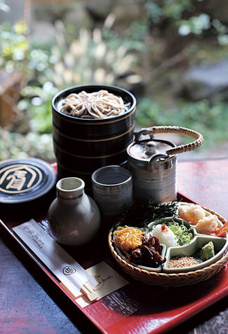本家尾張屋