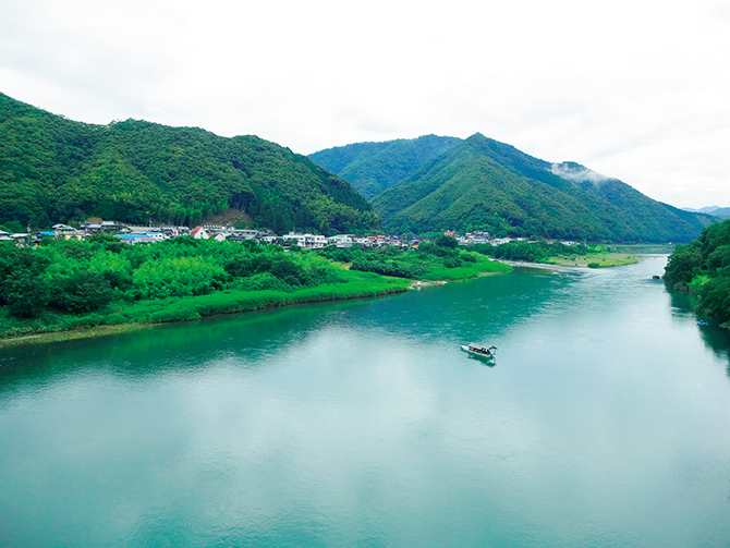 四万十川カヌー館遊覧船