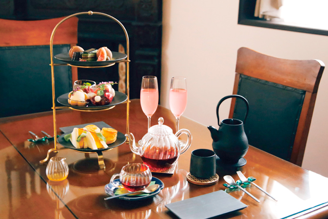 レトロモダンな博物館内のカフェ
