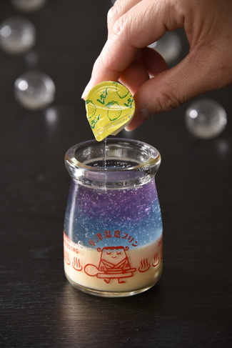 夜の湯畑プリン
