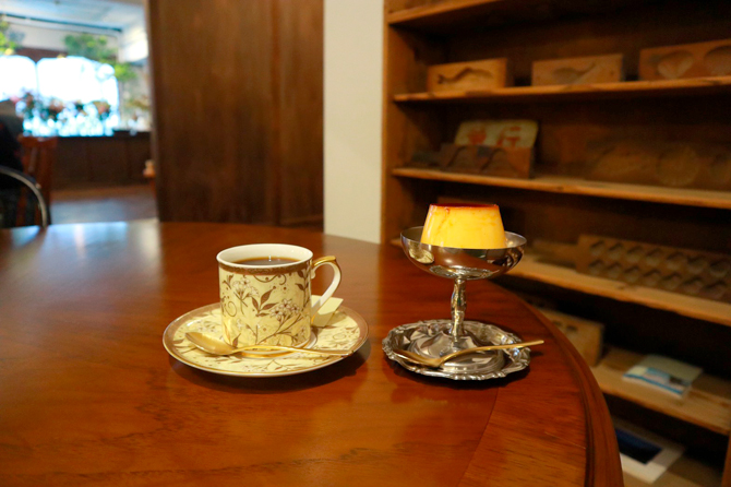 from afar/「スイーツの美味しい」カフェ