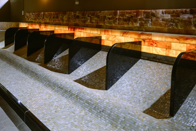 JFA夢フィールド 幕張温泉 湯楽の里