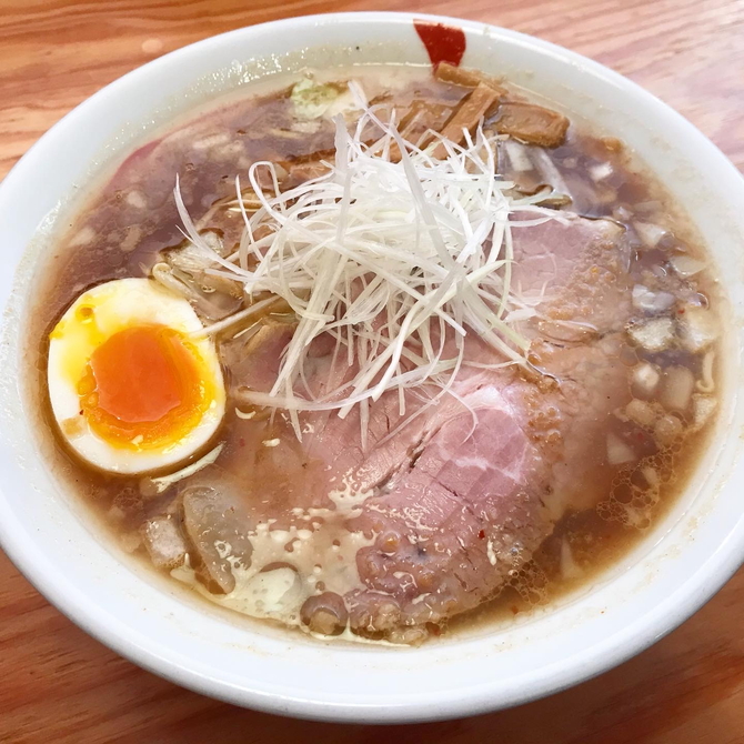 拉麺はちべえ