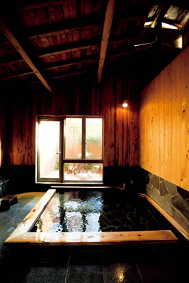 囲炉裏の御宿 花敷の湯