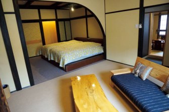 囲炉裏の御宿 花敷の湯