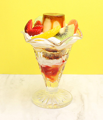 プリンアラモードパフェ