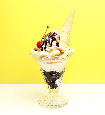 チョコバナナクラッシックパフェ