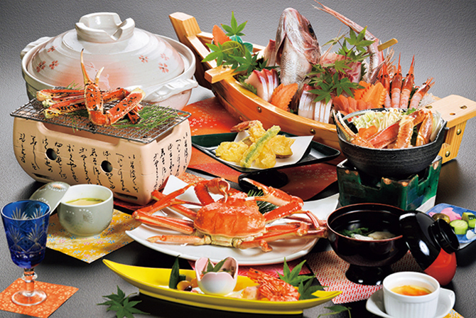 湖上に浮かぶ 絶景の宿 千年亭