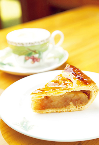 万平ホテル カフェテラス