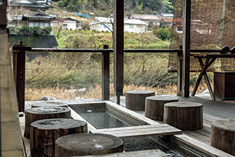 出雲湯村温泉 元湯 漆仁の湯