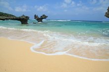 【沖縄・古宇利島】ハートロックへの行き方＆楽しみ方！近くの駐車場や撮影ポイントも